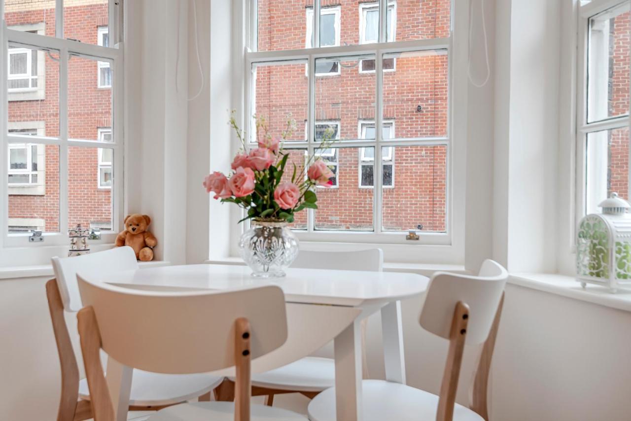 Modern One Bedroom Victoria Apartment London Luaran gambar